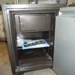 Két sắt Golden GD-110C