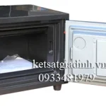 Két sắt cánh đúc Adelbank khóa cơ SVC89