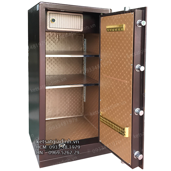 Bên trong két sắt nhập khẩu Bofa BGX-5D1-150