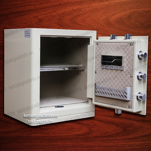 Bên trong két sắt Bofa FDX-AD45 điện tử