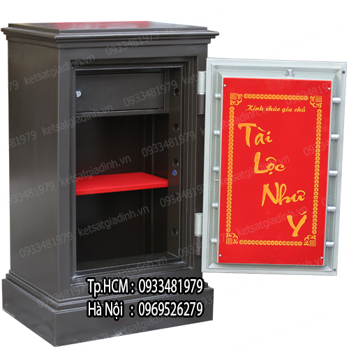 Bên trong két sắt Goldbank GC1100 khóa cơ