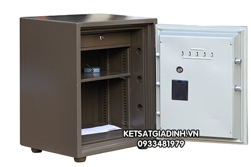 Két sắt chống cháy Goldbank GVE98 2