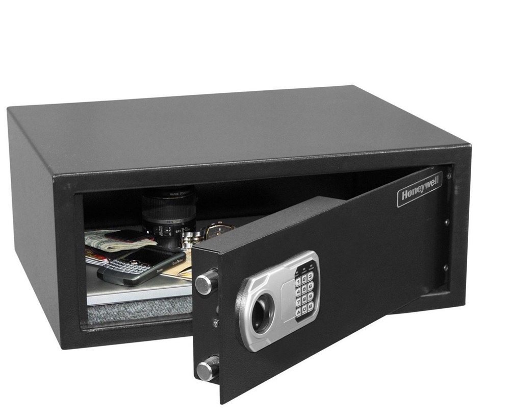 Có nên mua két sắt mini để trong tủ không? Giá bao nhiêu? 2