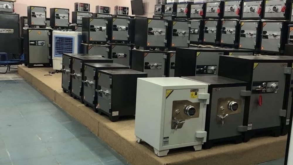 Két sắt mini dưới 1 triệu – Có gì đáng mua? 3