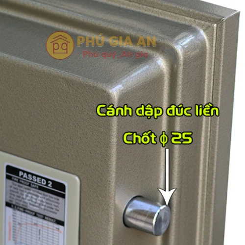 Két sắt Booil nhập khẩu BS-C750 khóa cơ 2 Két sắt Booil nhập khẩu BS-C750 khóa cơ 2