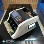 Máy đếm tiền Hoshico 8686